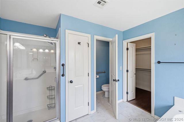 1004 E 135th Place, Glenpool, OK 74033