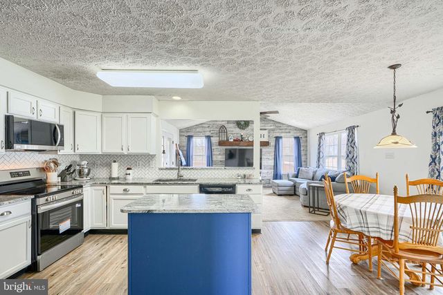 35 COULSON DR, Colora, MD 21917