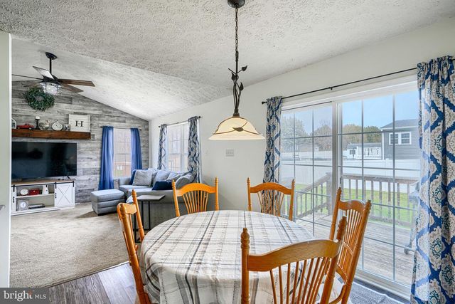 35 COULSON DR, Colora, MD 21917