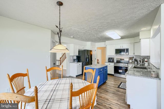 35 COULSON DR, Colora, MD 21917