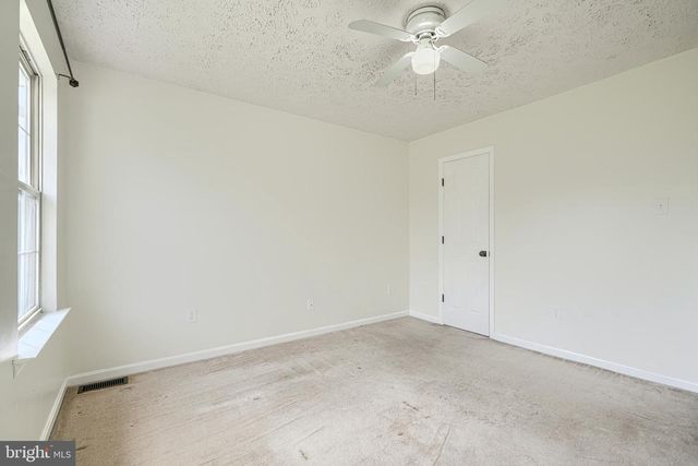 35 COULSON DR, Colora, MD 21917