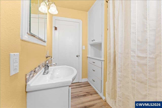 506 Evans Av N, Keizer, OR 97303
