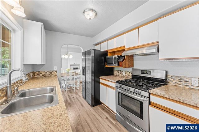506 Evans Av N, Keizer, OR 97303