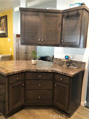 4901 Green River 292, Corona, CA 92878