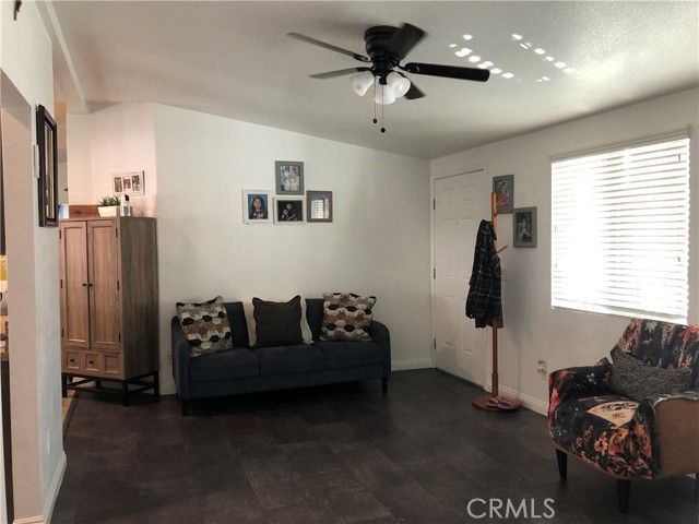 4901 Green River 292, Corona, CA 92878