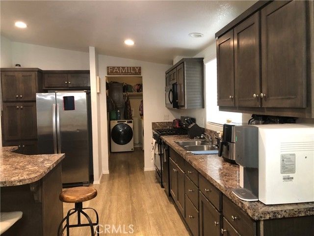 4901 Green River 292, Corona, CA 92878