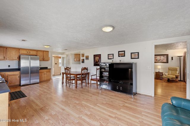 1703 Leland School Road NE, Leland, NC 28451