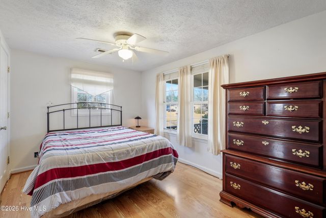 1703 Leland School Road NE, Leland, NC 28451