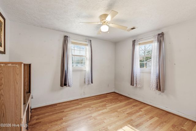 1703 Leland School Road NE, Leland, NC 28451