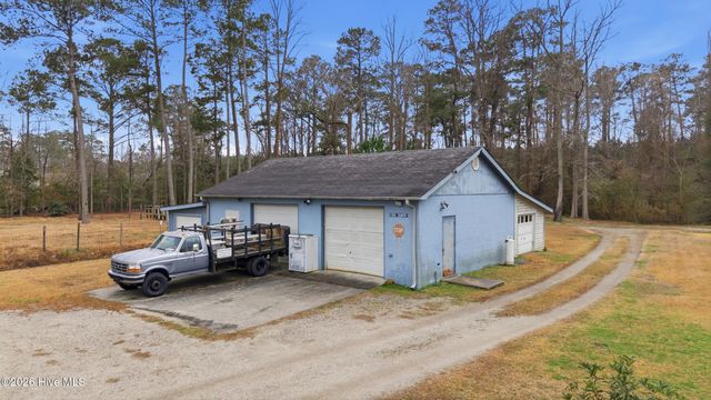 1703 Leland School Road NE, Leland, NC 28451