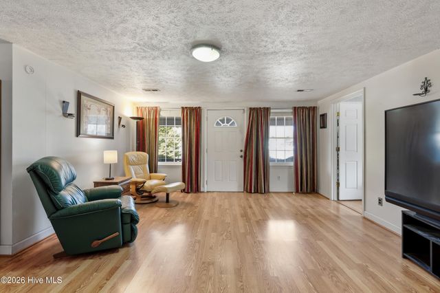 1703 Leland School Road NE, Leland, NC 28451