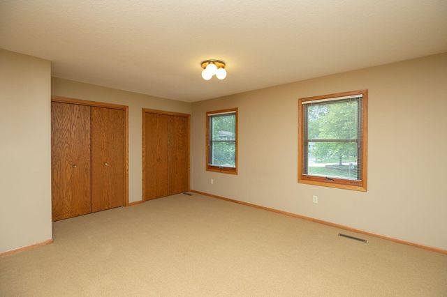 1406 21st Avenue NE, Rochester, MN 55906