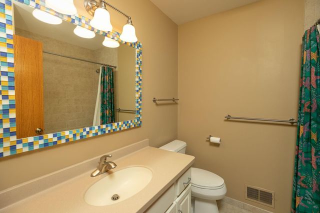 1406 21st Avenue NE, Rochester, MN 55906