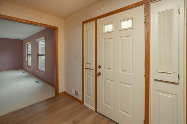 1406 21st Avenue NE, Rochester, MN 55906