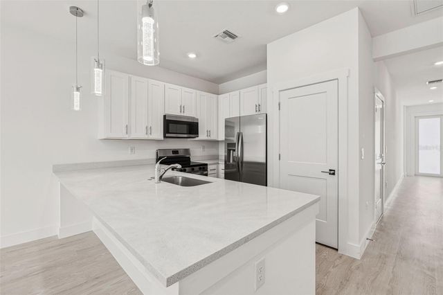 627 FITZHUGH AVENUE, Punta Gorda, FL 33950