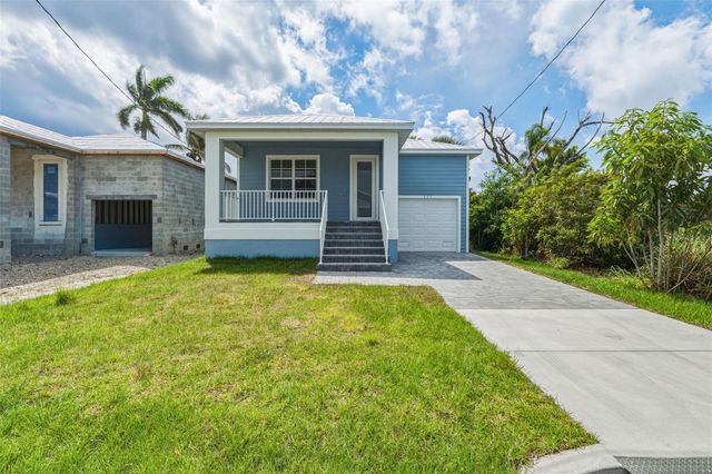 627 FITZHUGH AVENUE, Punta Gorda, FL 33950