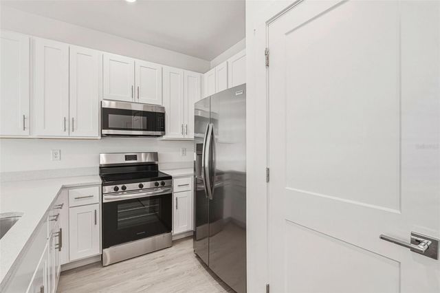 627 FITZHUGH AVENUE, Punta Gorda, FL 33950