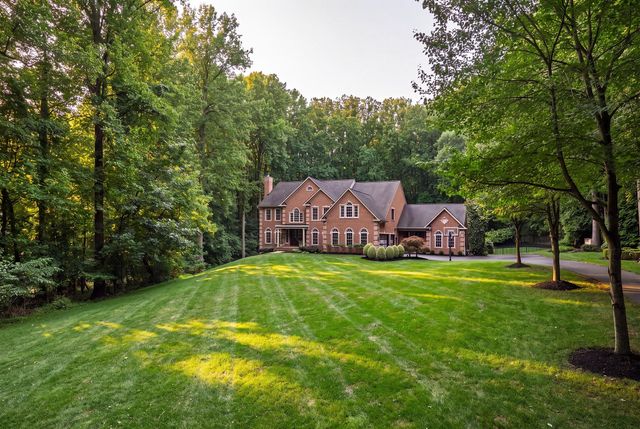 13773 LAKESIDE DR, Clarksville, MD 21029