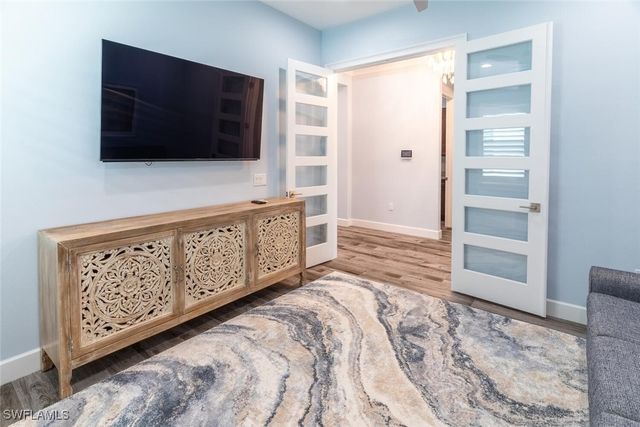 8754 Calypso CT, Naples, FL 34112