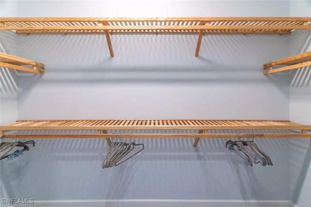 8754 Calypso CT, Naples, FL 34112