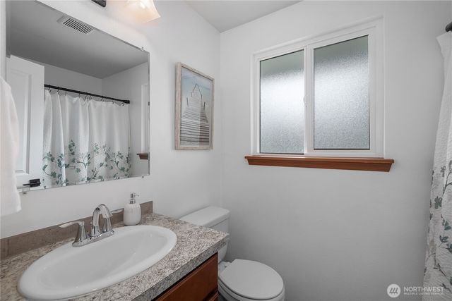 6719 6th Avenue SW, Tumwater, WA 98501