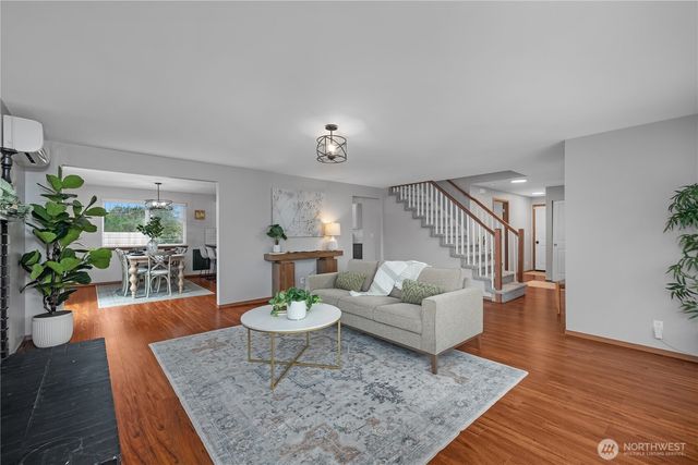 6719 6th Avenue SW, Tumwater, WA 98501