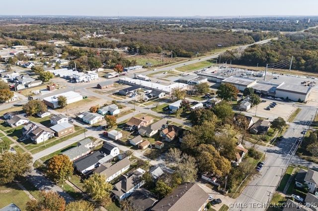 311 S Quapaw Avenue, Bartlesville, OK 74003