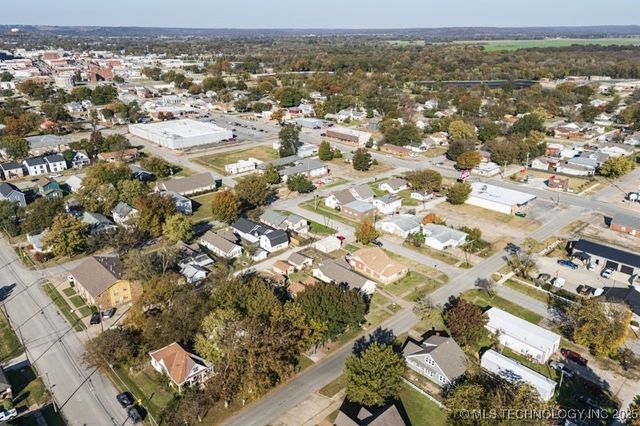 311 S Quapaw Avenue, Bartlesville, OK 74003