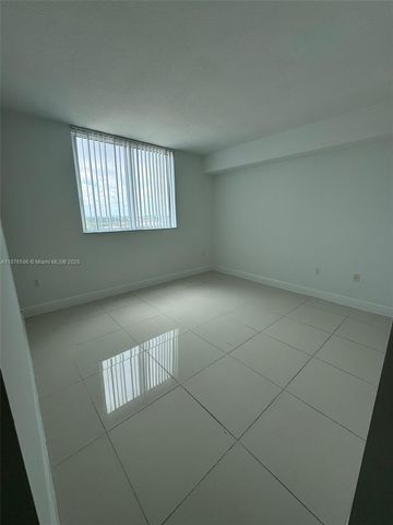 1861 NW S River Dr 1801, Miami, FL 33125