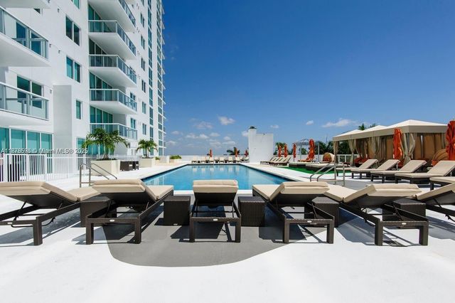 1861 NW S River Dr 1801, Miami, FL 33125