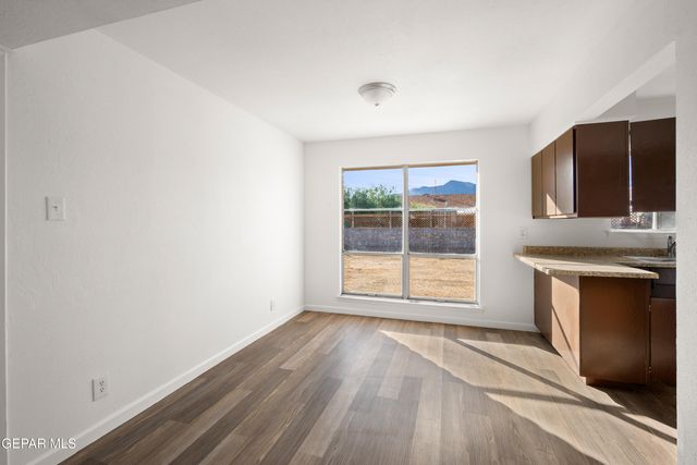 10081 MANITOBA Street, El Paso, TX 79924