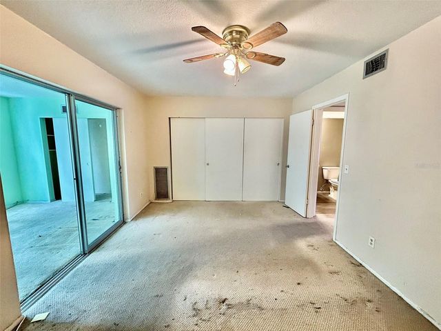 2457 ECUADORIAN WAY 41, Clearwater, FL 33763