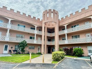 2457 ECUADORIAN WAY 41, Clearwater, FL 33763
