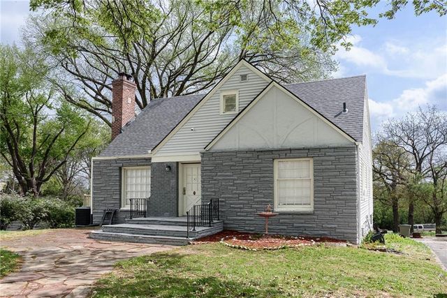 1301 N 69th Street, Kansas City, KS 66102