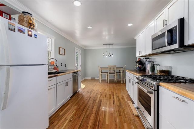 1301 N 69th Street, Kansas City, KS 66102