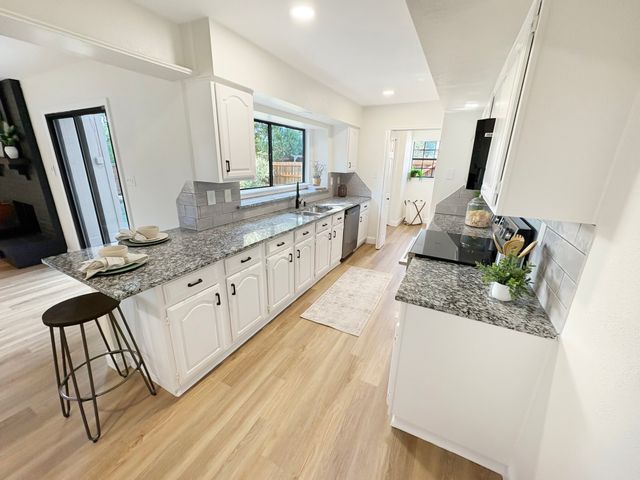4400 Larner Street, The Colony, TX 75056