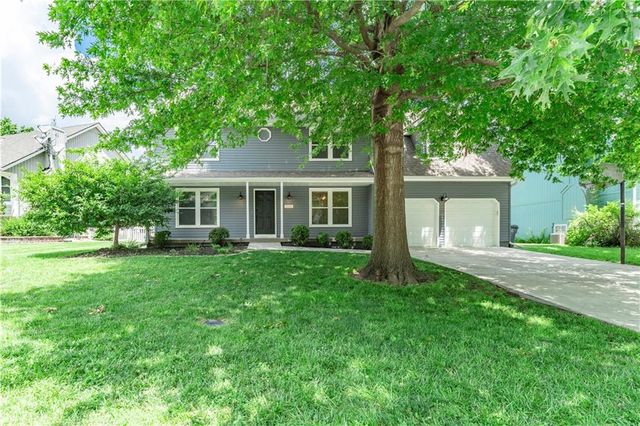 15026 W 146 Street, Olathe, KS 66062