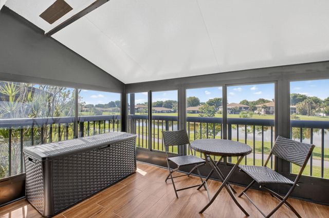 5844 Areca Palm Ct., Unit B, Delray Beach, FL 33484