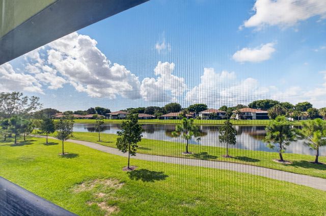 5844 Areca Palm Ct., Unit B, Delray Beach, FL 33484