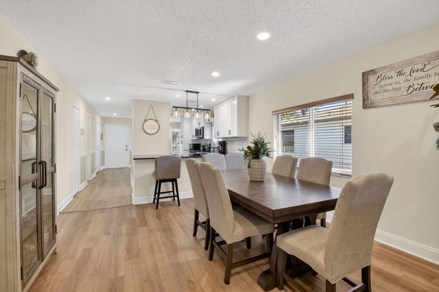 5844 Areca Palm Ct., Unit B, Delray Beach, FL 33484