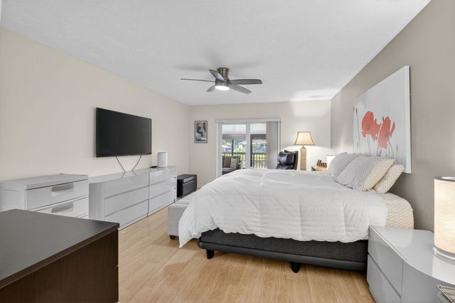 5844 Areca Palm Ct., Unit B, Delray Beach, FL 33484