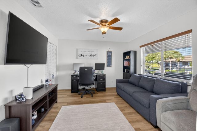 5844 Areca Palm Ct., Unit B, Delray Beach, FL 33484