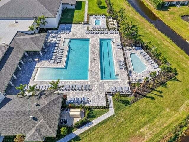 5844 Areca Palm Ct., Unit B, Delray Beach, FL 33484