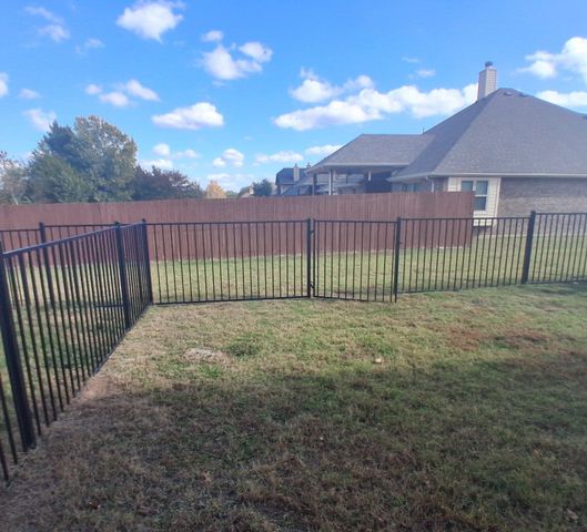 6820 Topaz Drive, Greenville, TX 75402