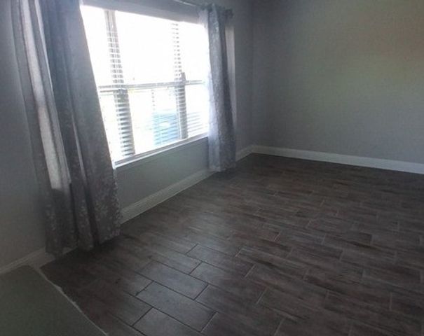 6820 Topaz Drive, Greenville, TX 75402