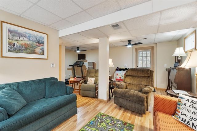 44 Patten Rd, Westford, MA 01886