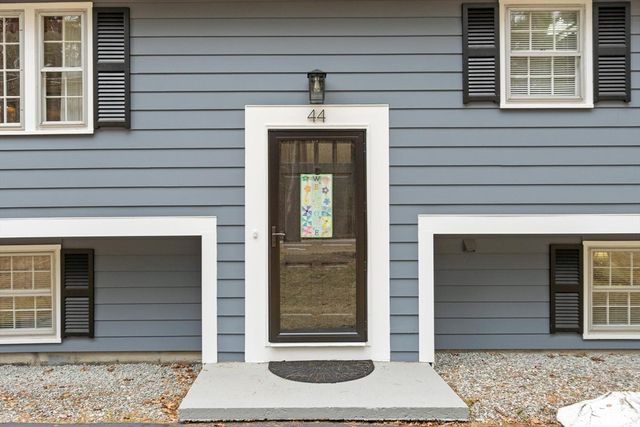 44 Patten Rd, Westford, MA 01886