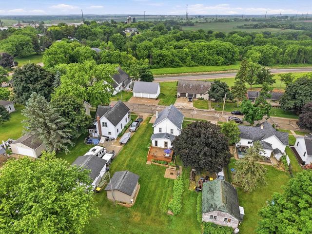 310 N Grove Street, Barneveld, WI 53507