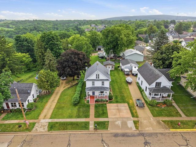 310 N Grove Street, Barneveld, WI 53507