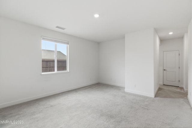 6924 White River Way, Sparks, NV 89436